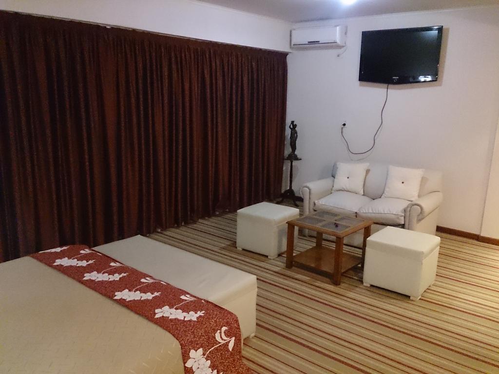 Hotel Orly Corrientes Bilik gambar