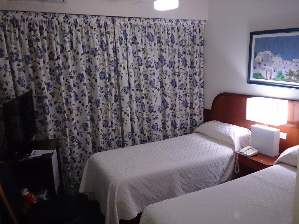 Hotel Orly Corrientes Bilik gambar